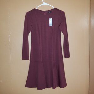 $149 ANN TAYLOR 00-PETITE BURGUNDY LONG SLEEVE